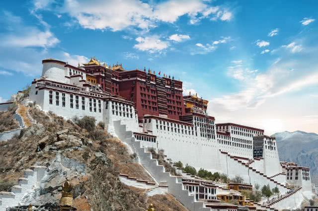 厦门中国国旅旅行社厦门到西藏旅游（02-04月）----厦门/拉萨/林芝/鲁朗/巴松措羊湖/深度四飞9日游